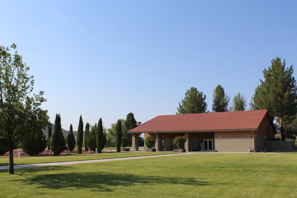 Verde Valley Lawn Cottage 11 Cottonwood Εξωτερικό φωτογραφία